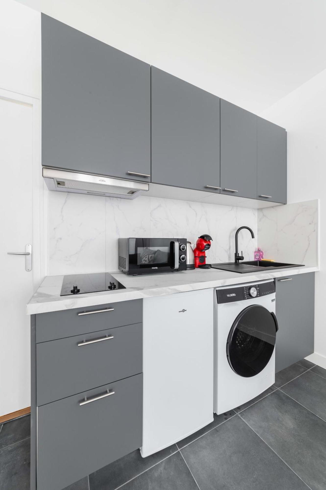 2 Pieces Refait Neuf Metro Jaures - Paris 19 - 4P - Flat-Guest Apartment Bagian luar foto