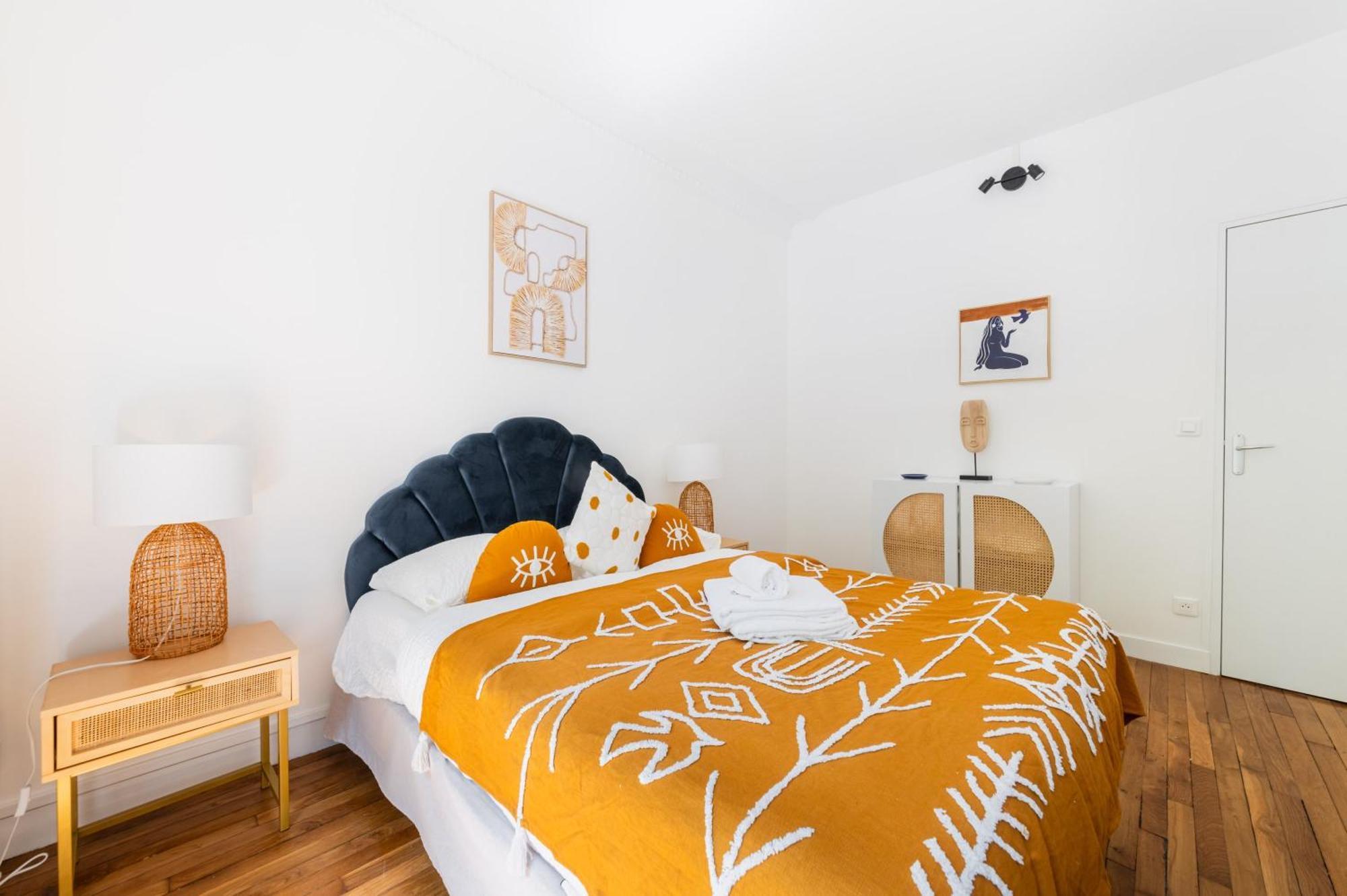 2 Pieces Refait Neuf Metro Jaures - Paris 19 - 4P - Flat-Guest Apartment Bagian luar foto